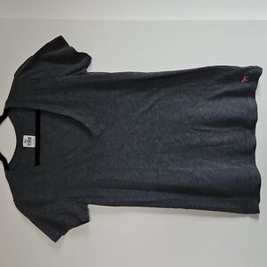 Victoria's Secret PINK V-Neck Tee Size M